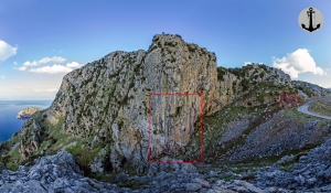 Ο λόφος του Κατάβολου με τις αθλητικές διαδρομές / The cliff of Katavolo with the sport routes